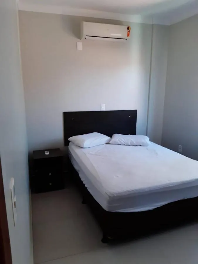 Residencial Giovana Bombinhas 0*,  Brazilië